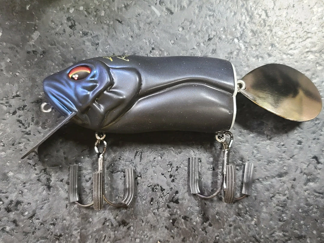 +Rooms Brain Knocker Wakebaits